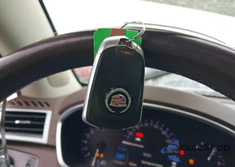 2015 Cadillac Srx Luxury Collection z USA, uszkodzony, nr VIN 3GYFNBE34FS571979